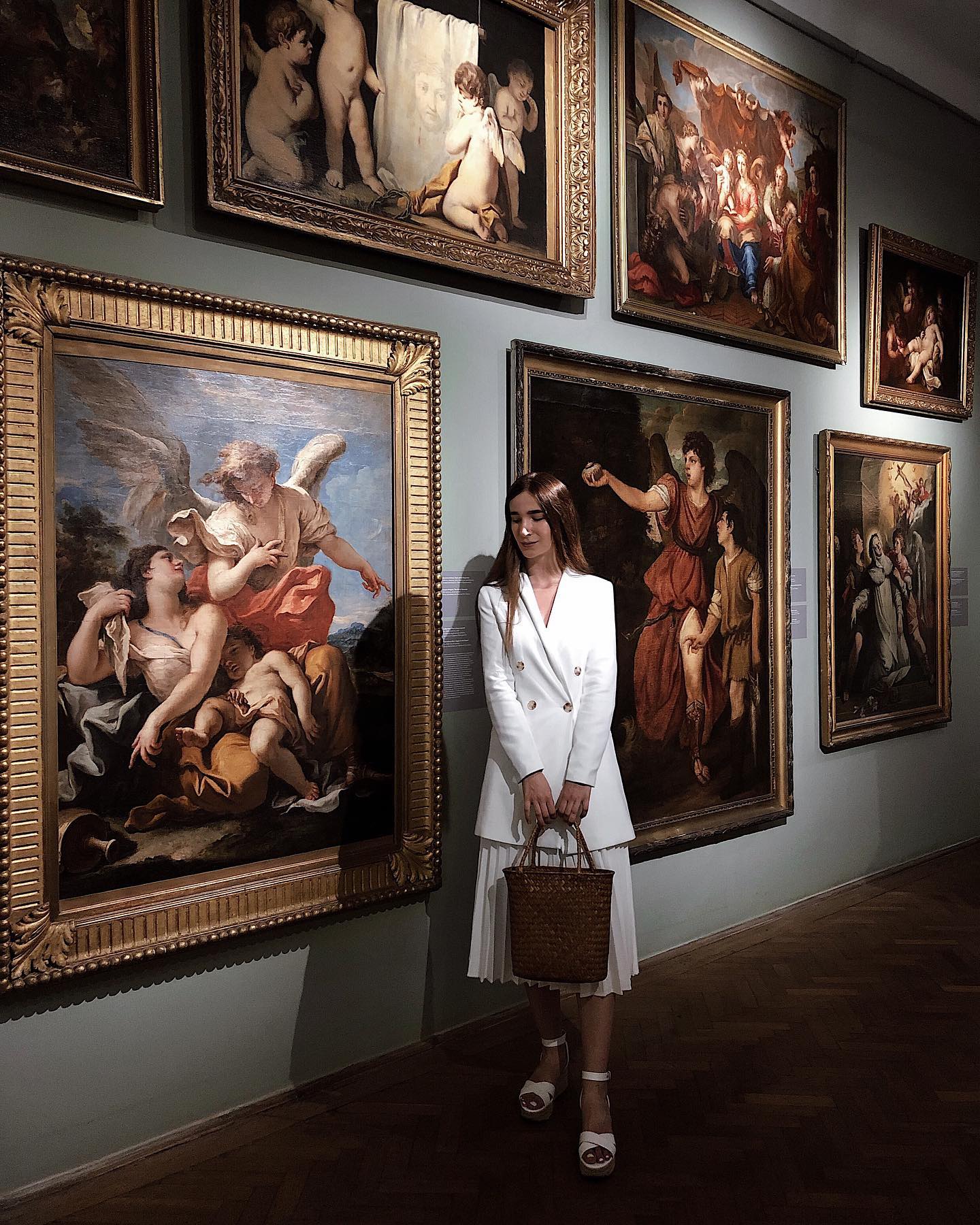 Portrait of Maria, photo 122 of 161