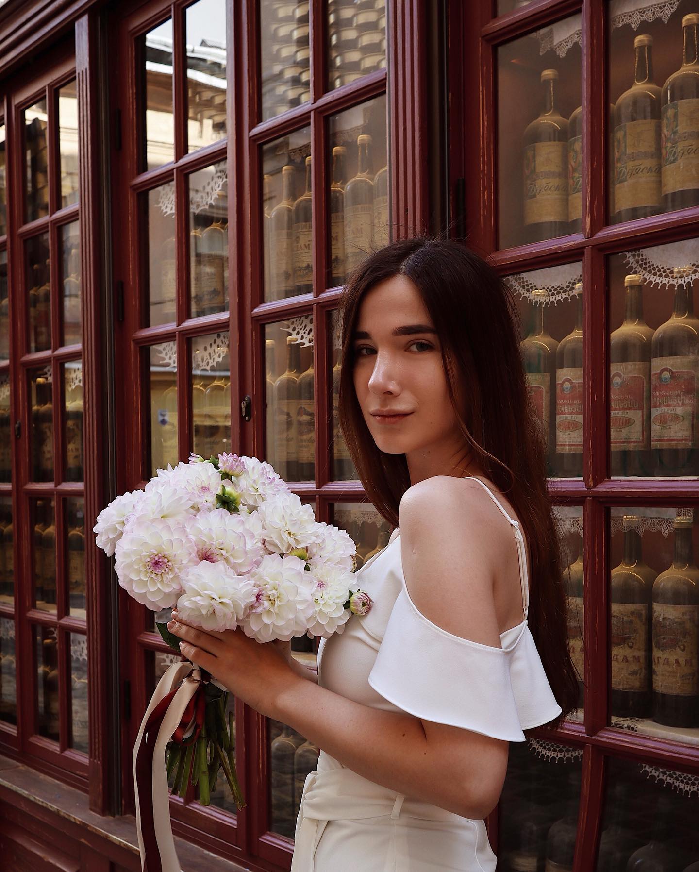 Portrait of Maria, photo 136 of 161